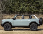 2021 Ford Bronco Badlands Four-Door (Color: Cactus Gray) Side Wallpapers 150x120