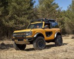 2021 Ford Bronco Two-Door (Color: Cyber Orange) Front Three-Quarter Wallpapers  150x120 (2)