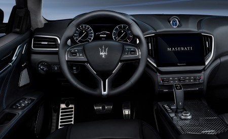 2021 Maserati Ghibli Hybrid Interior Cockpit Wallpapers 450x275 (17)