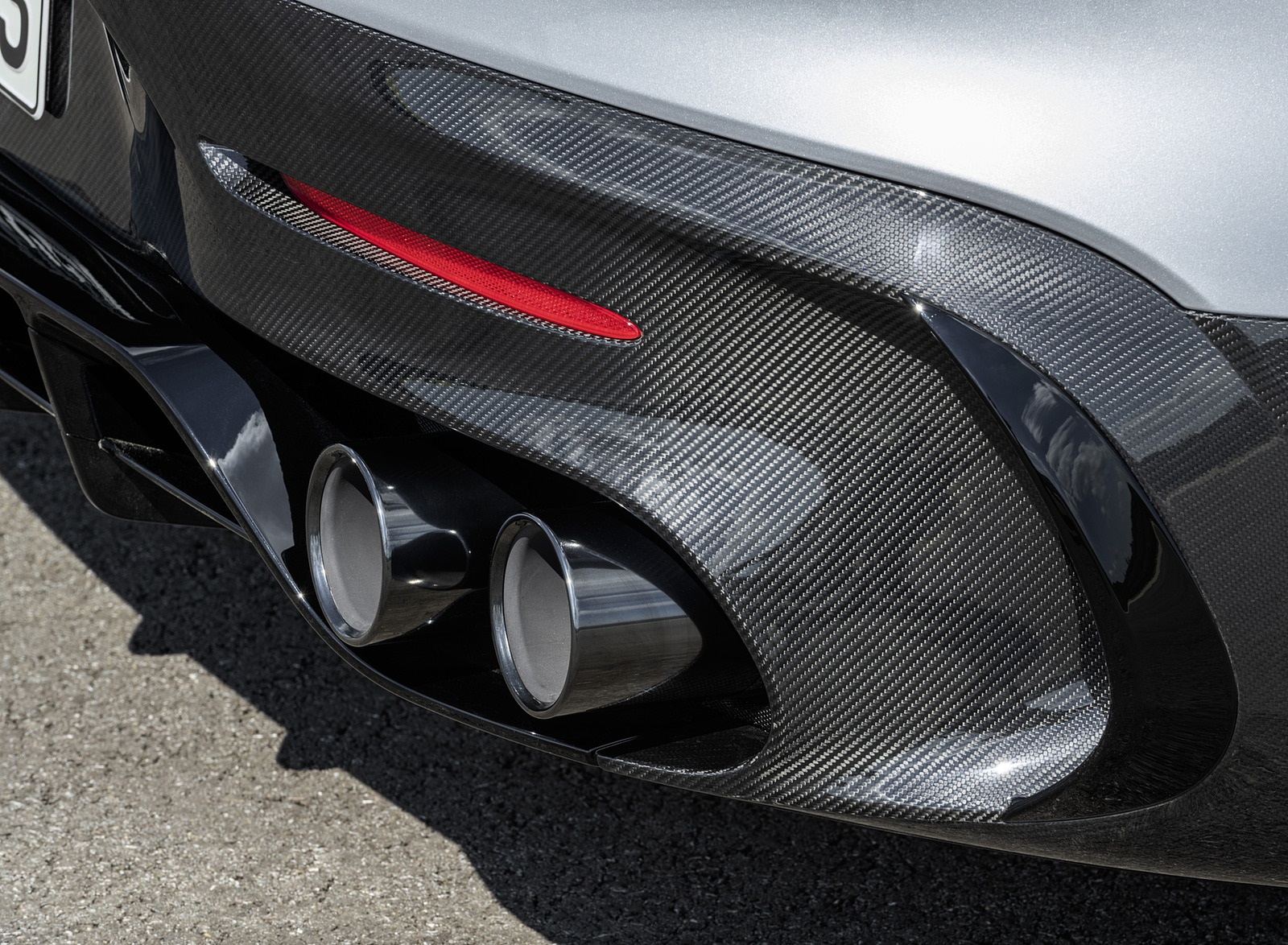 2021 Mercedes-AMG GT Black Series (Color: High Tech Silver) Exhaust Wallpapers #177 of 204