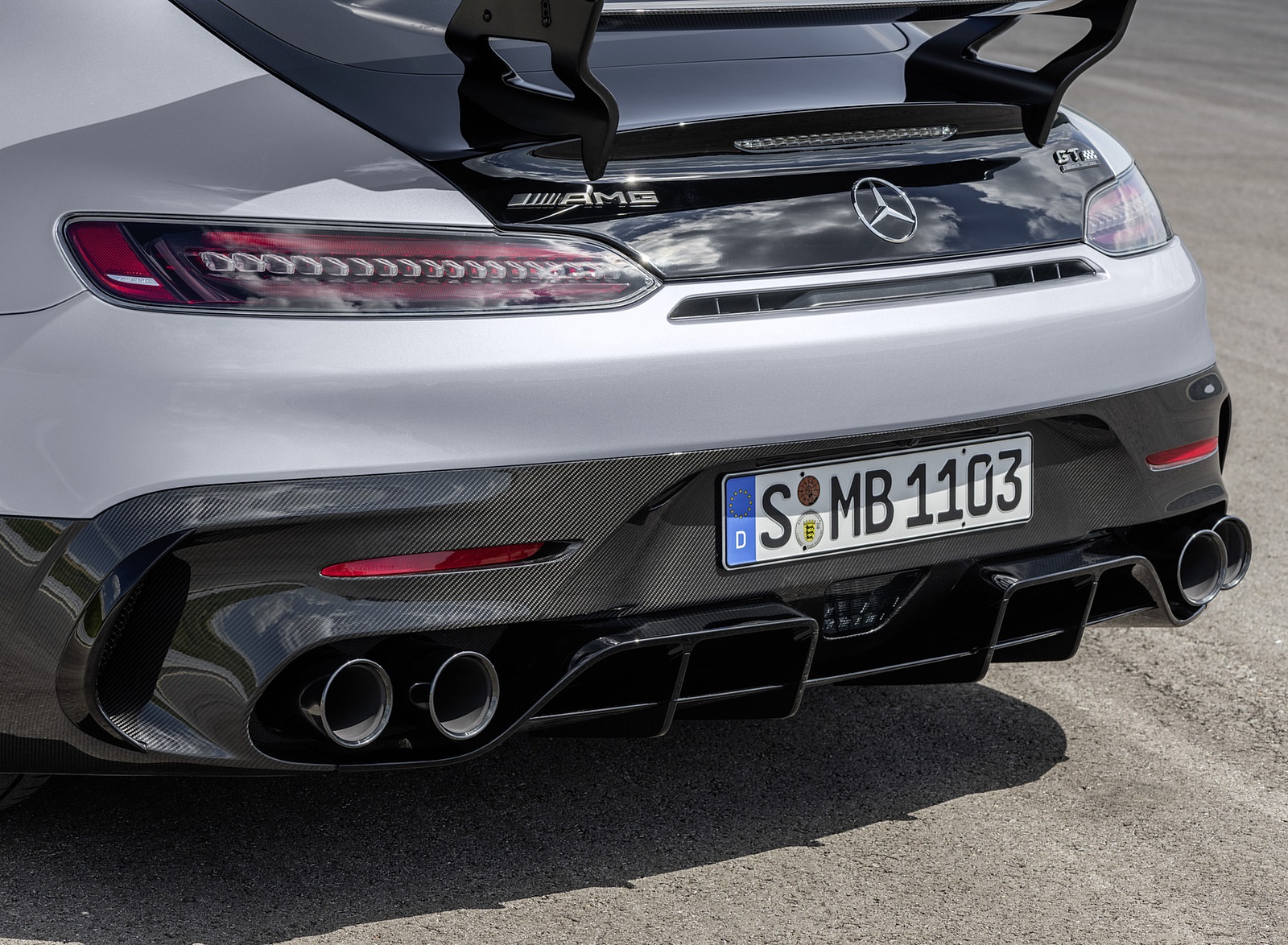 2021 Mercedes-AMG GT Black Series (Color: High Tech Silver) Exhaust Wallpapers #176 of 204