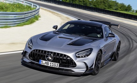 2021 Mercedes-AMG GT Black Series (Color: High Tech Silver) Front Three-Quarter Wallpapers  450x275 (134)