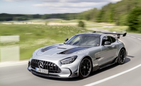 2021 Mercedes-AMG GT Black Series (Color: High Tech Silver) Front Three-Quarter Wallpapers 450x275 (135)