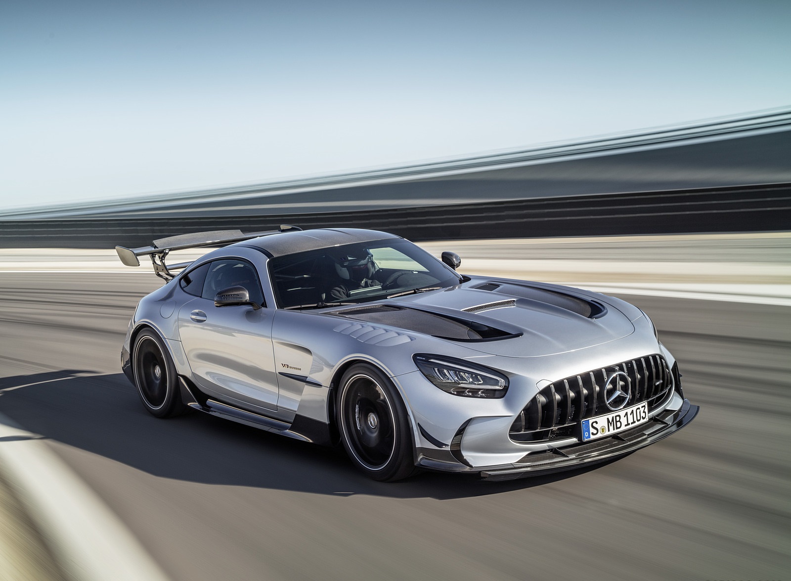 2021 Mercedes-AMG GT Black Series (Color: High Tech Silver) Front Three-Quarter Wallpapers #115 of 204