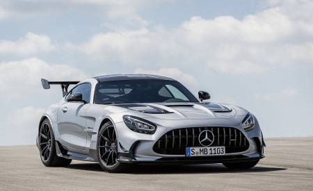 2021 Mercedes-AMG GT Black Series (Color: High Tech Silver) Front Three-Quarter Wallpapers 450x275 (154)