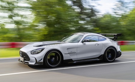 2021 Mercedes-AMG GT Black Series (Color: High Tech Silver) Front Three-Quarter Wallpapers 450x275 (137)