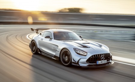 2021 Mercedes-AMG GT Black Series (Color: High Tech Silver) Front Three-Quarter Wallpapers 450x275 (117)