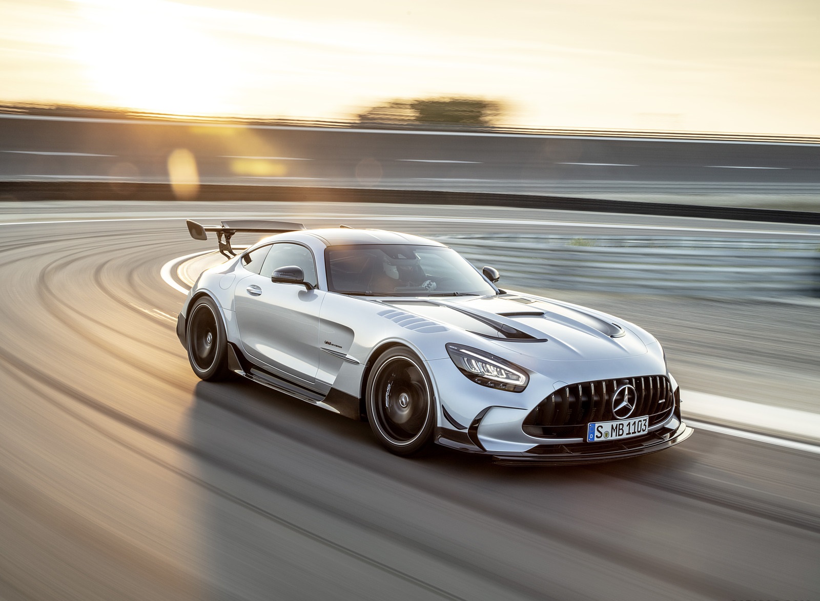 2021 Mercedes-AMG GT Black Series (Color: High Tech Silver) Front Three-Quarter Wallpapers #117 of 204