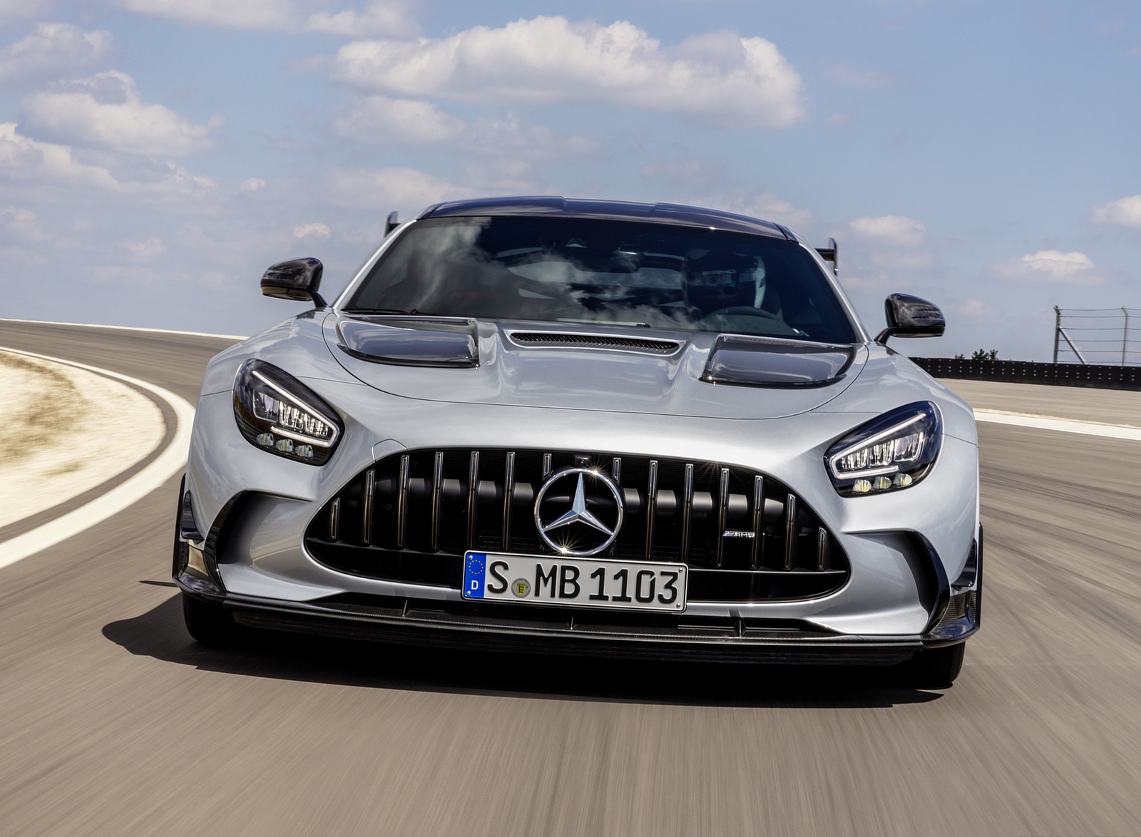 2021 Mercedes-AMG GT Black Series (Color: High Tech Silver) Front Wallpapers #128 of 204