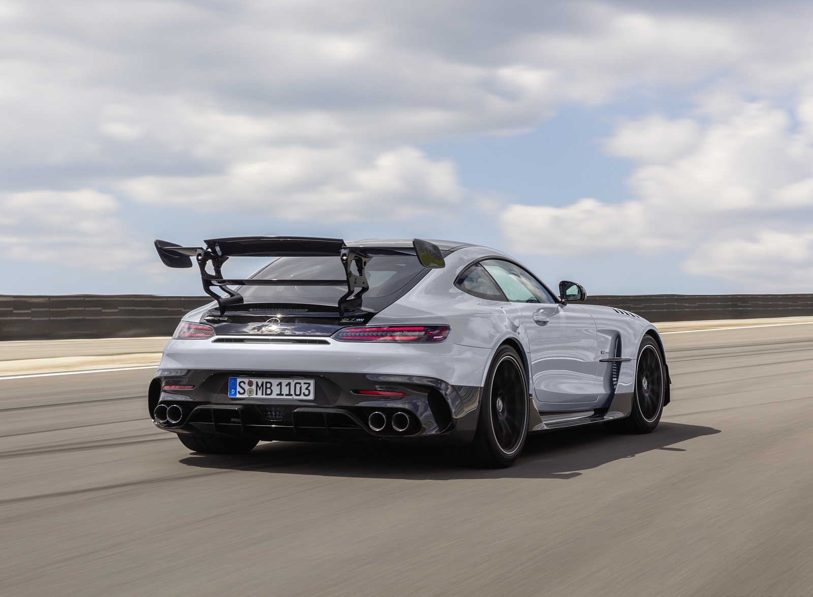 2021 Mercedes-AMG GT Black Series (Color: High Tech Silver) Rear Wallpapers #142 of 204