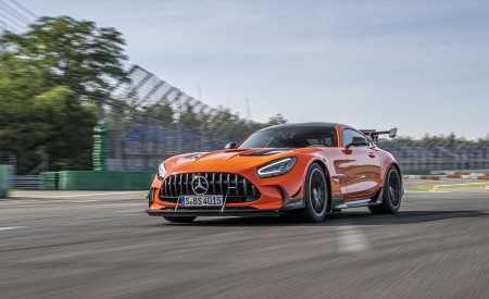 2021 Mercedes-AMG GT Black Series (Color: Magma Beam) Front Three-Quarter Wallpapers 450x275 (4)