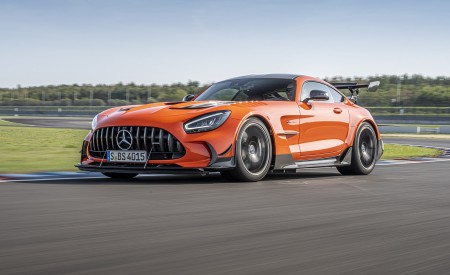 2021 Mercedes-AMG GT Black Series (Color: Magma Beam) Front Three-Quarter Wallpapers 450x275 (7)