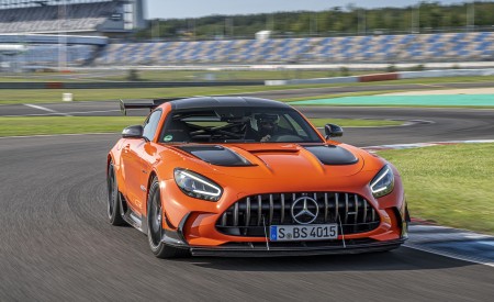 2021 Mercedes-AMG GT Black Series (Color: Magma Beam) Front Wallpapers 450x275 (10)