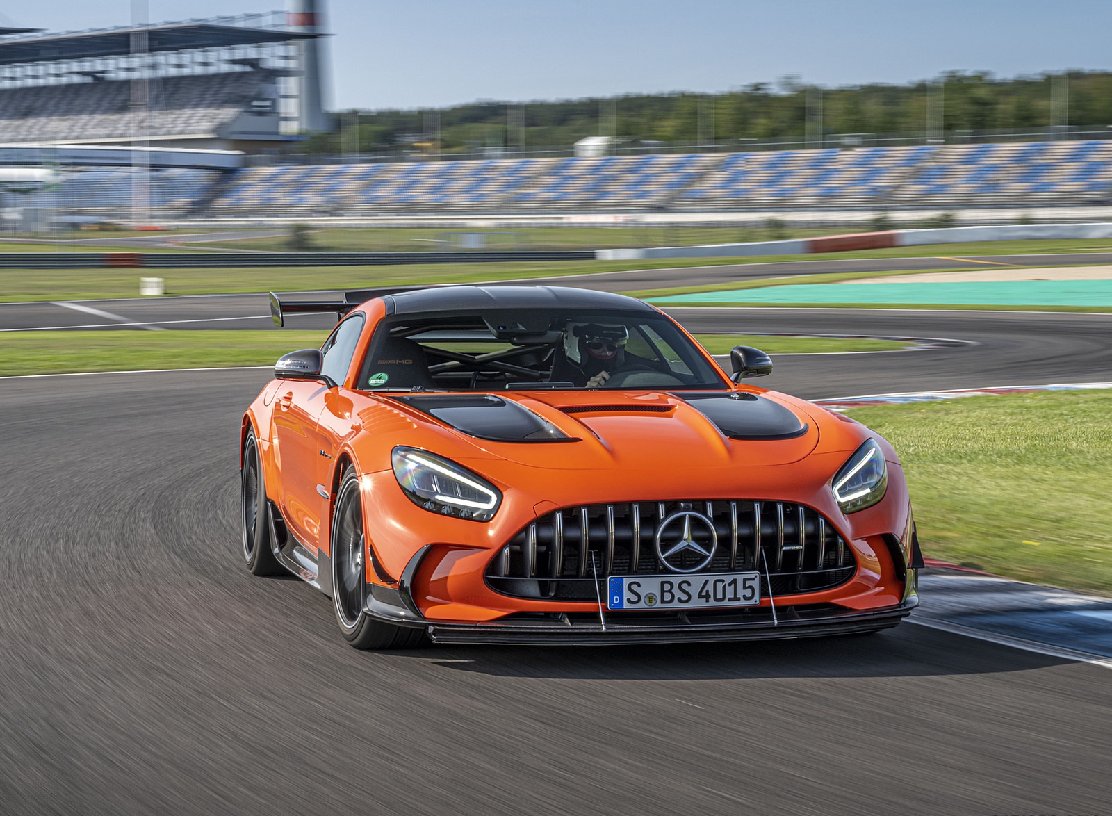 2021 Mercedes-AMG GT Black Series (Color: Magma Beam) Front Wallpapers #10 of 204