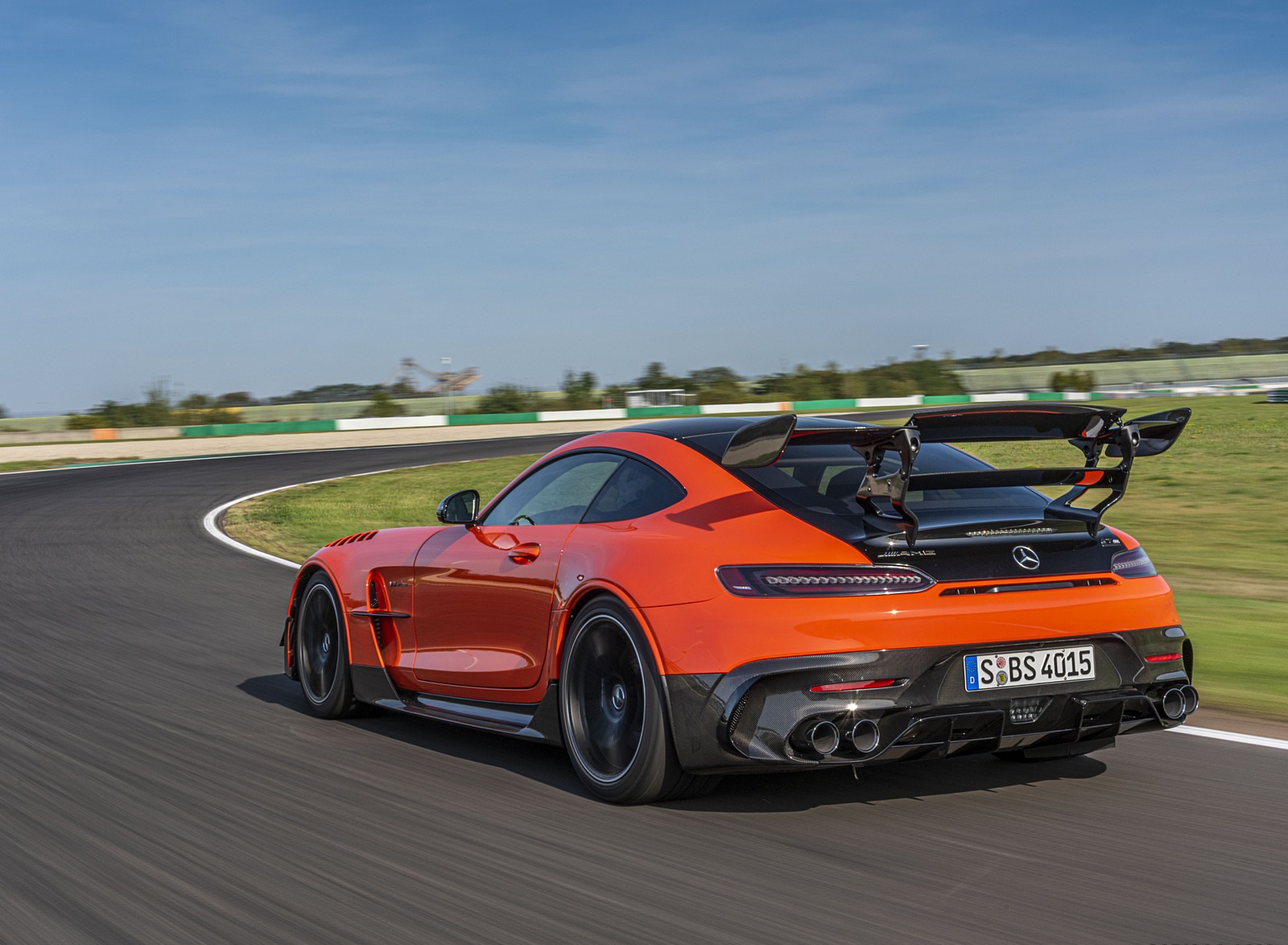 2021 Mercedes-AMG GT Black Series (Color: Magma Beam) Rear Three-Quarter Wallpapers #3 of 204