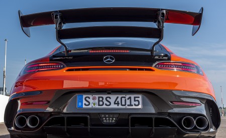 2021 Mercedes-AMG GT Black Series (Color: Magma Beam) Rear Wallpapers 450x275 (76)
