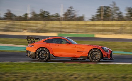 2021 Mercedes-AMG GT Black Series (Color: Magma Beam) Side Wallpapers 450x275 (18)