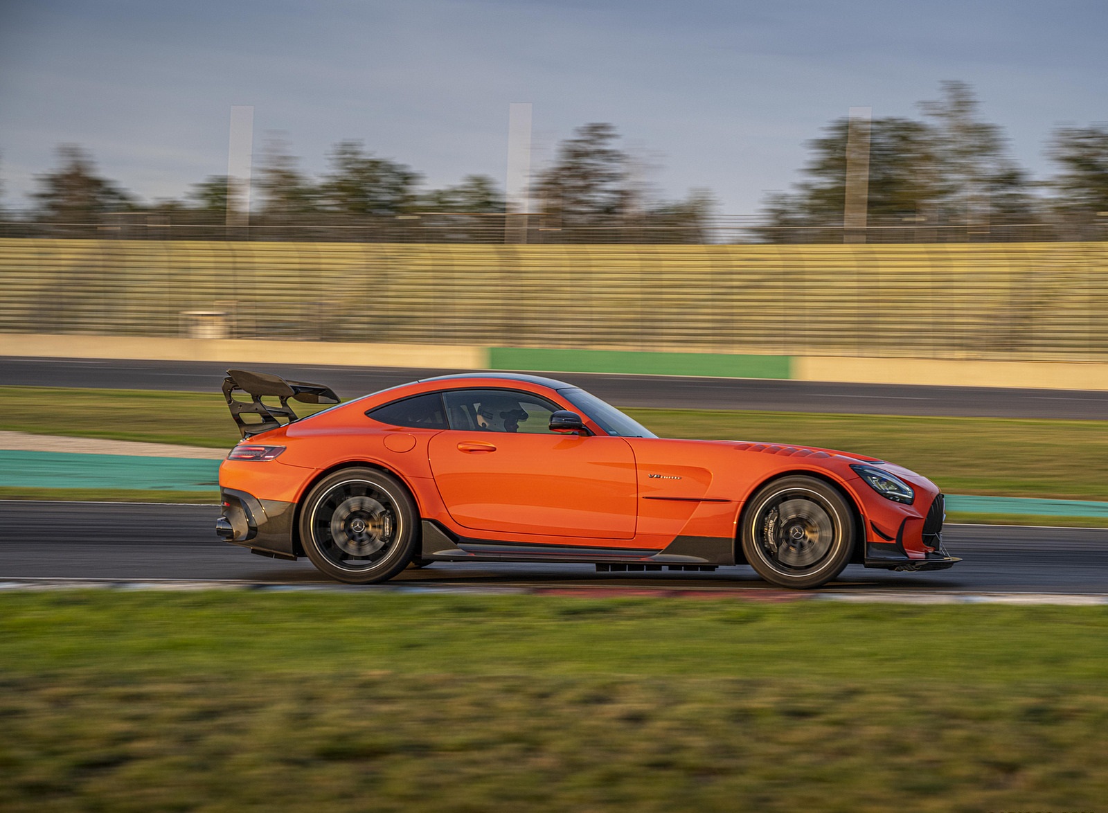 2021 Mercedes-AMG GT Black Series (Color: Magma Beam) Side Wallpapers #18 of 204