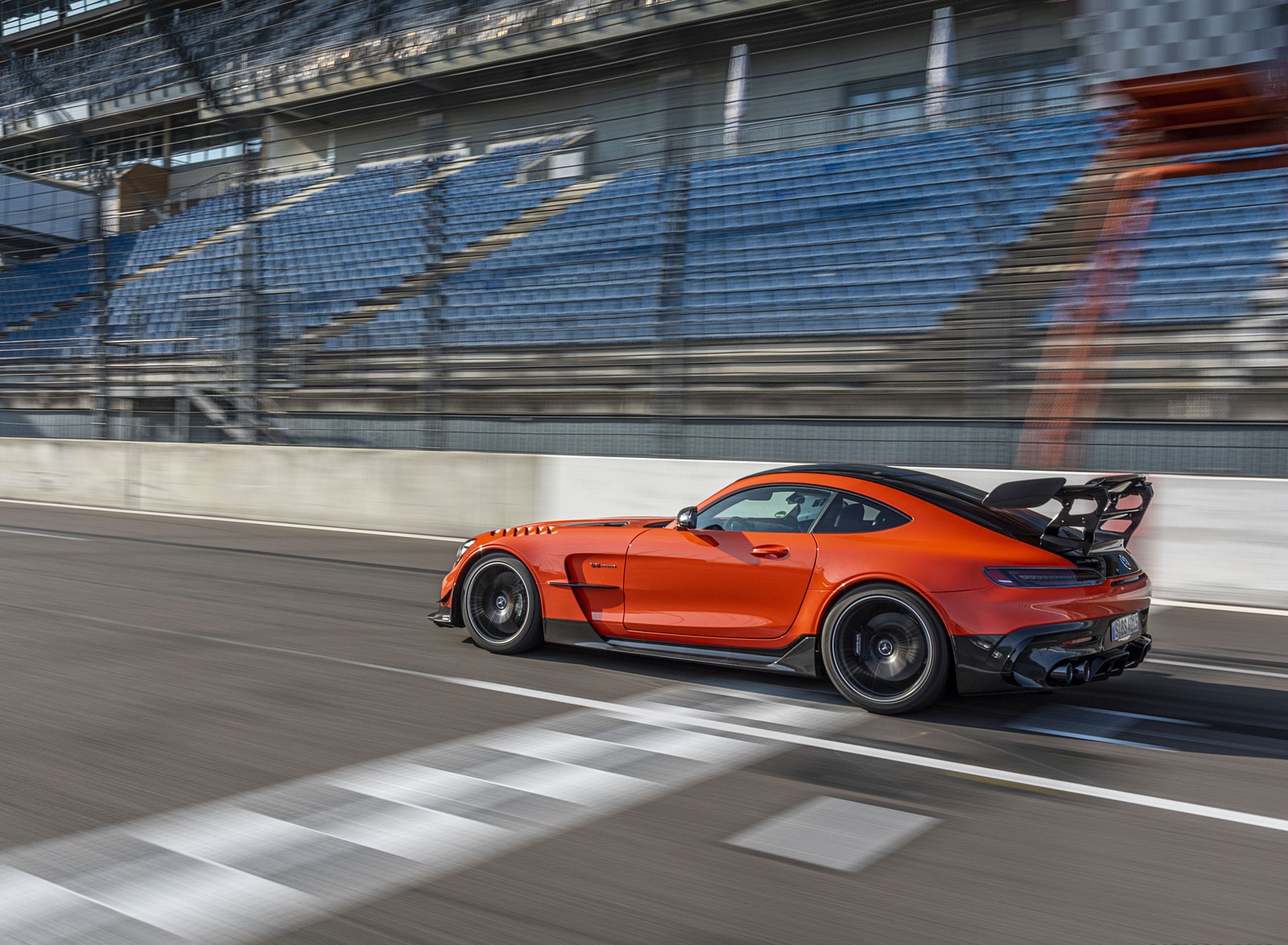2021 Mercedes-AMG GT Black Series (Color: Magma Beam) Side Wallpapers #16 of 204