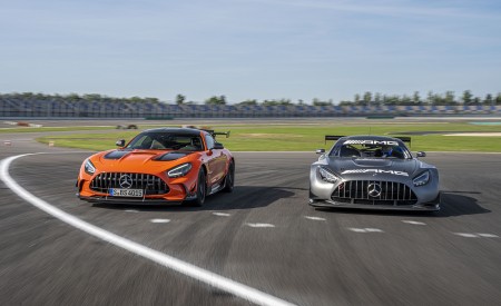 2021 Mercedes-AMG GT Black Series (Color: Magma Beam) and AMG GT3 Racing Car Wallpapers 450x275 (39)