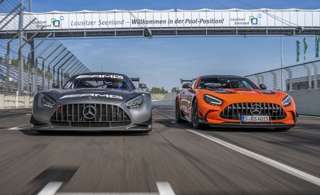 2021 Mercedes-AMG GT Black Series (Color: Magma Beam) and AMG GT3 Racing Car Wallpapers 450x275 (38)