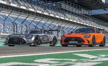 2021 Mercedes-AMG GT Black Series (Color: Magma Beam) and AMG GT3 Racing Car Wallpapers 450x275 (44)