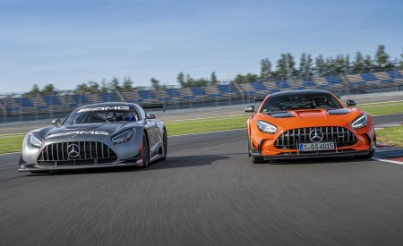 2021 Mercedes-AMG GT Black Series (Color: Magma Beam) and AMG GT3 Racing Car Wallpapers 450x275 (34)