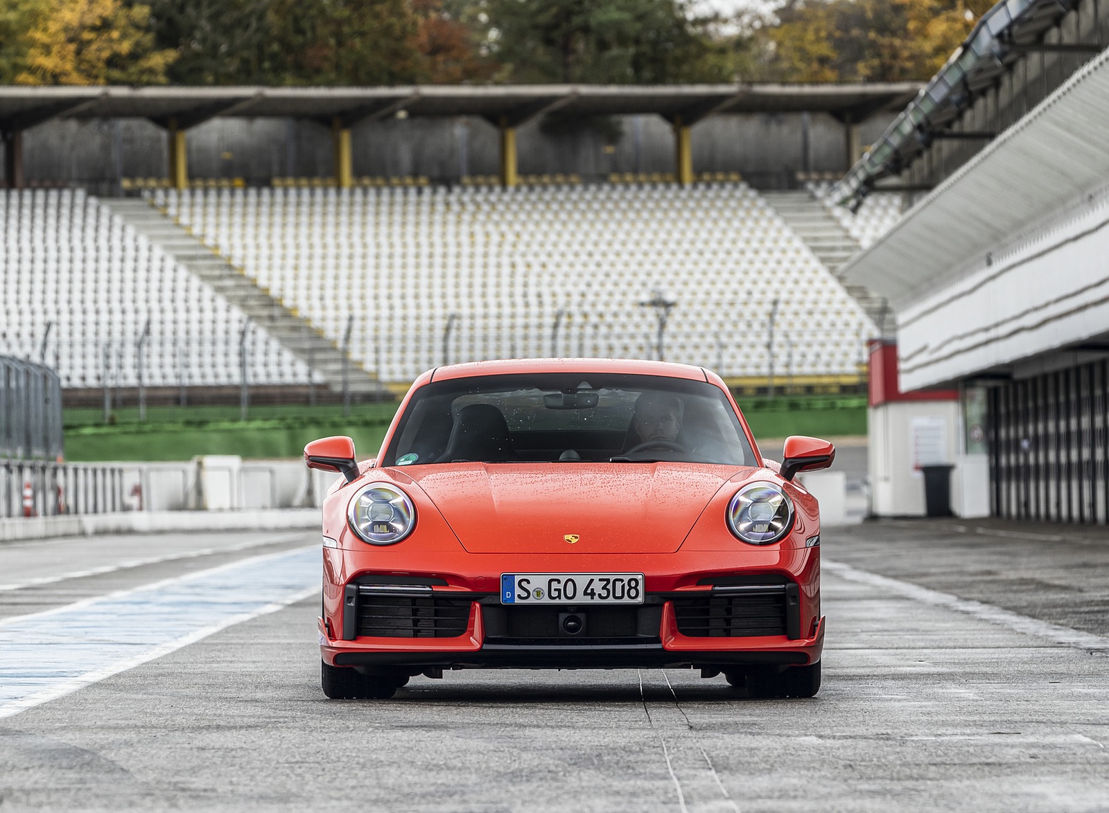 2021 Porsche 911 Turbo (Color: Lava Orange) Front Wallpapers #90 of 225