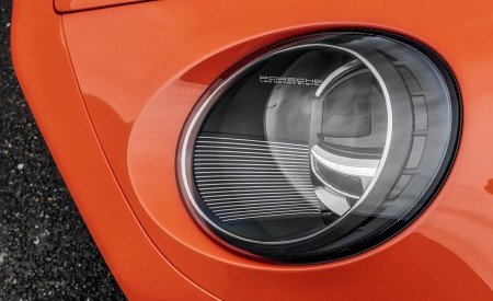 2021 Porsche 911 Turbo (Color: Lava Orange) Headlight Wallpapers 450x275 (105)