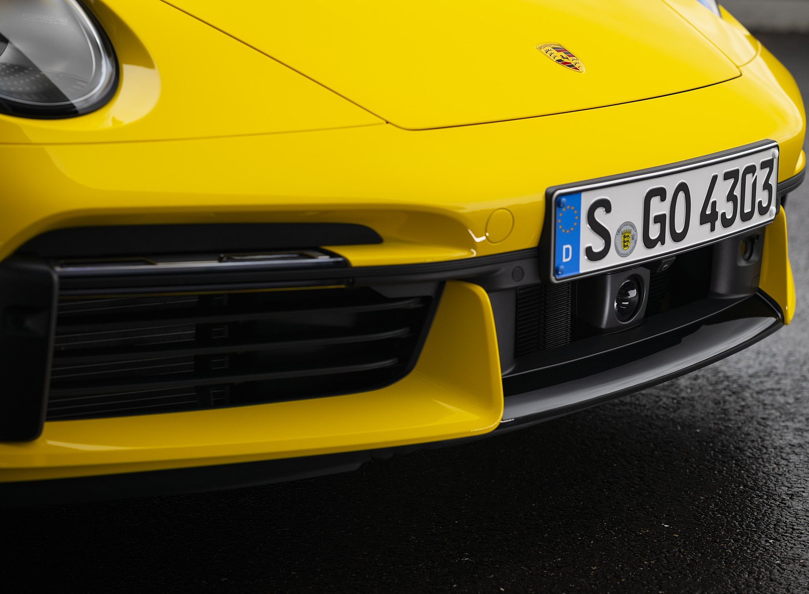 2021 Porsche 911 Turbo (Color: Racing Yellow) Detail Wallpapers #34 of 225