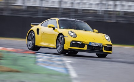 2021 Porsche 911 Turbo (Color: Racing Yellow) Front Three-Quarter Wallpapers  450x275 (12)