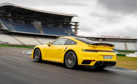 2021 Porsche 911 Turbo (Color: Racing Yellow) Rear Three-Quarter Wallpapers  450x275 (7)