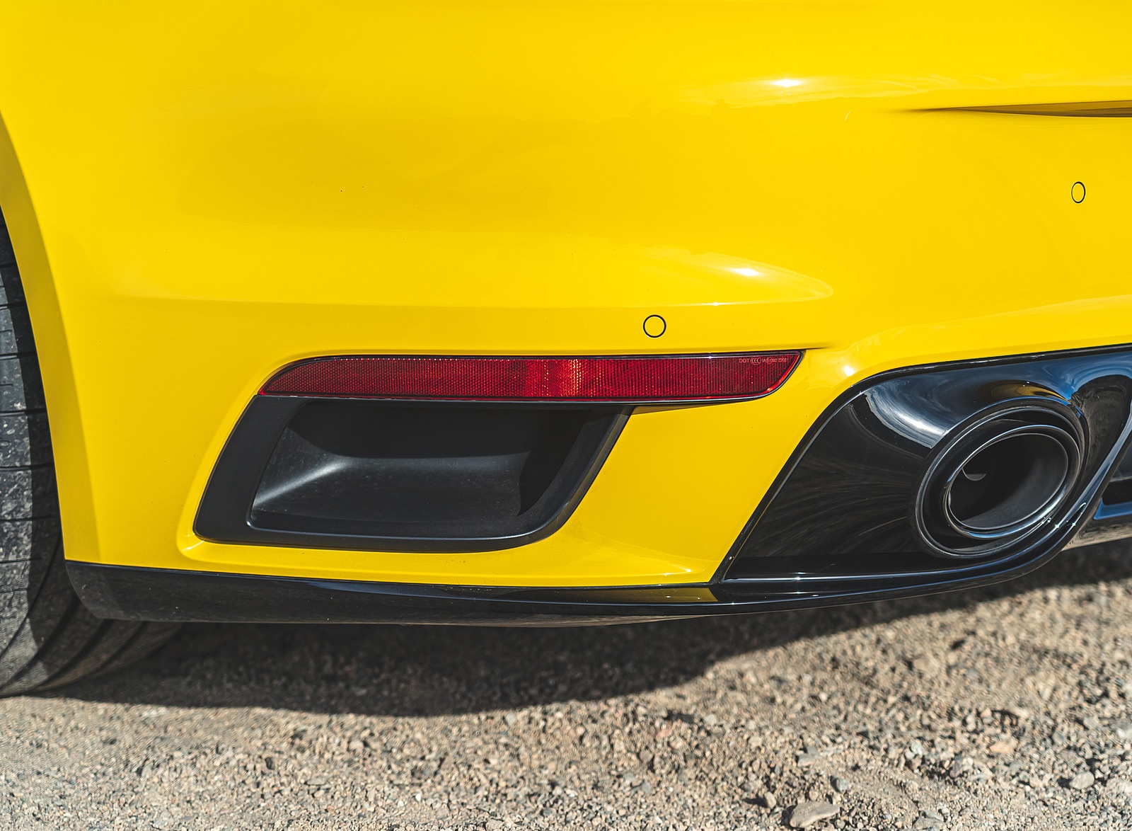 2021 Porsche 911 Turbo (Color: Racing Yellow; US-Spec) Detail Wallpapers  #188 of 225