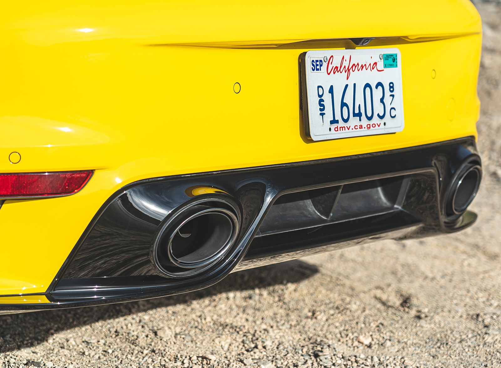 2021 Porsche 911 Turbo (Color: Racing Yellow; US-Spec) Exhaust Wallpapers #184 of 225