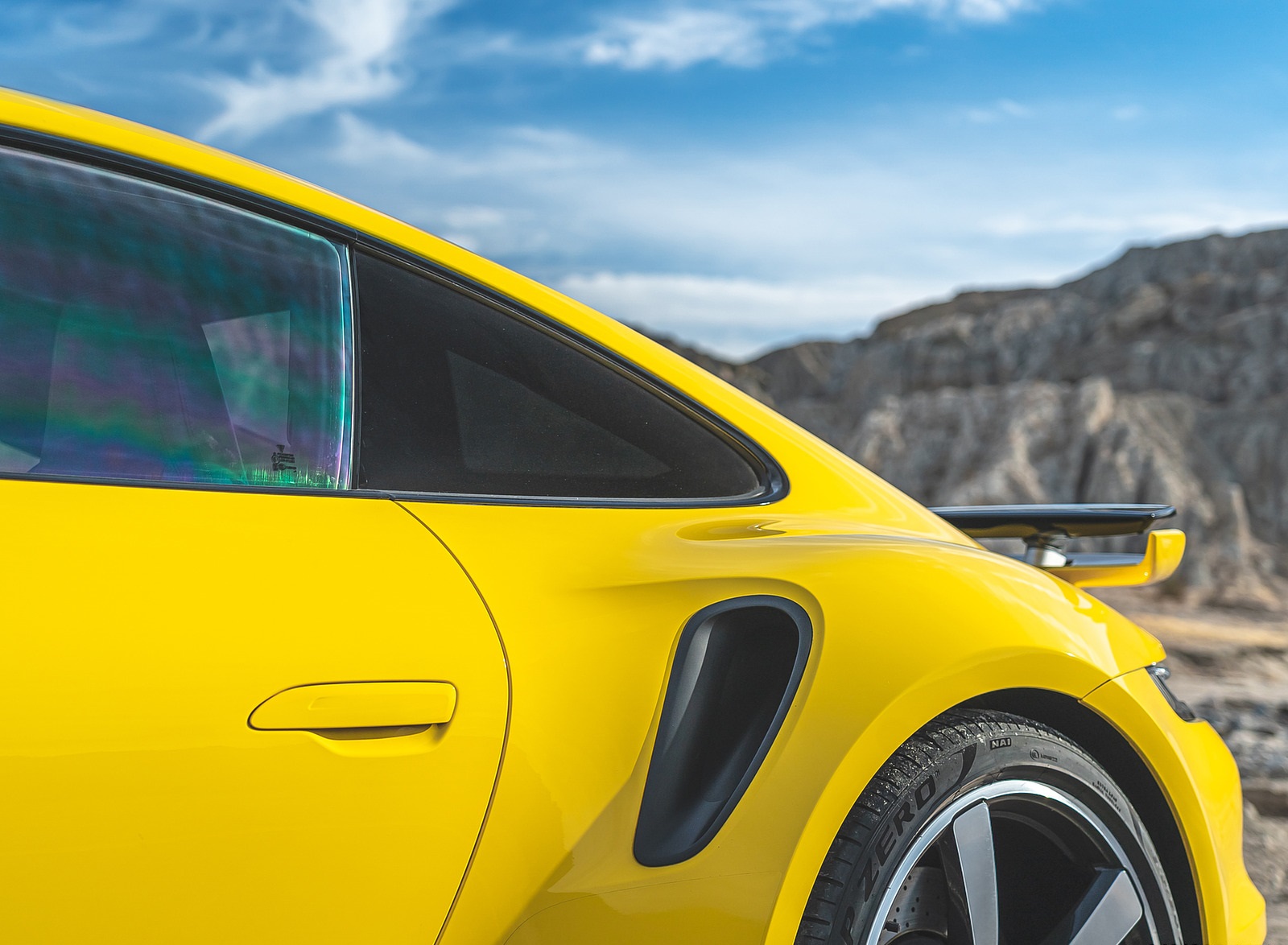 2021 Porsche 911 Turbo (Color: Racing Yellow; US-Spec) Side Vent Wallpapers #175 of 225