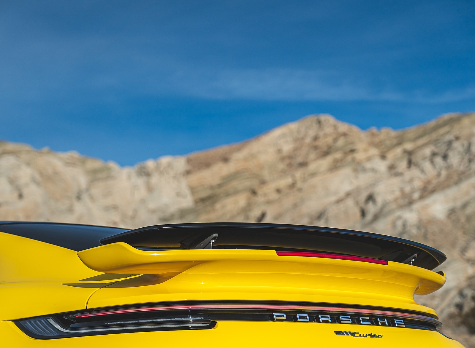 2021 Porsche 911 Turbo (Color: Racing Yellow; US-Spec) Spoiler Wallpapers #176 of 225