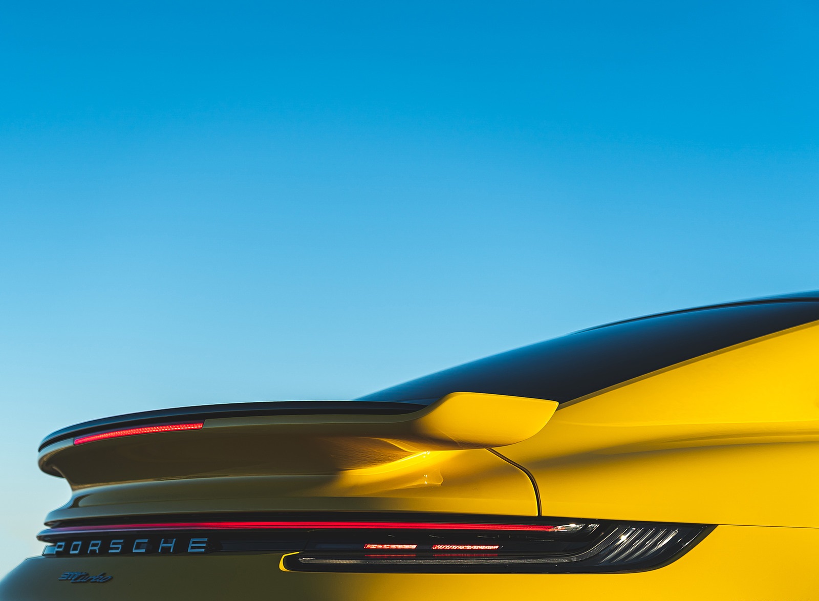 2021 Porsche 911 Turbo (Color: Racing Yellow; US-Spec) Spoiler Wallpapers #182 of 225