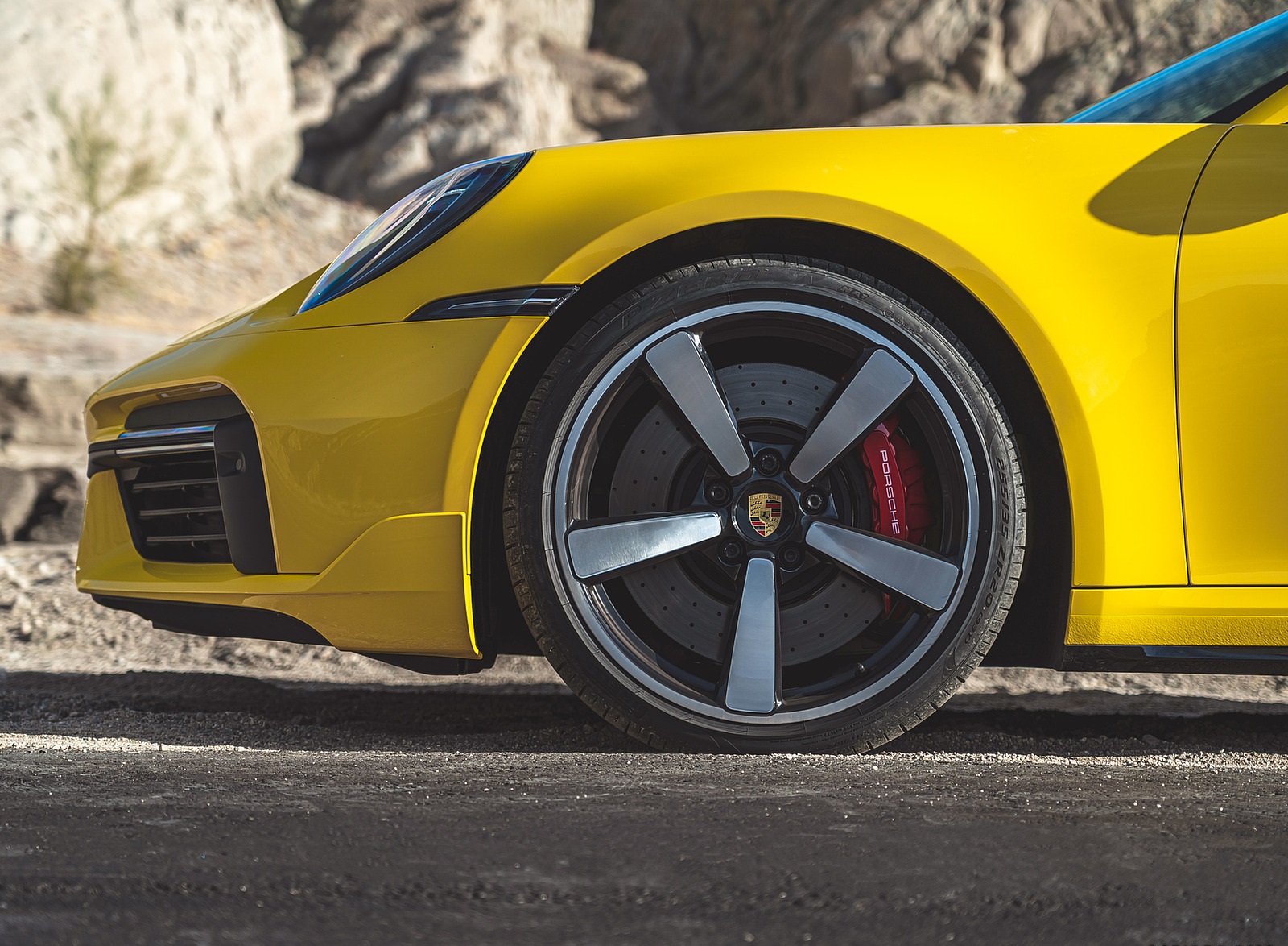 2021 Porsche 911 Turbo (Color: Racing Yellow; US-Spec) Wheel Wallpapers #160 of 225