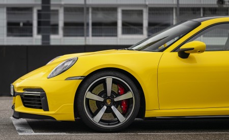 2021 Porsche 911 Turbo (Color: Racing Yellow) Wheel Wallpapers  450x275 (22)