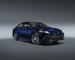 2021 Toyota Camry XLE Front Three-Quarter Wallpapers 150x120