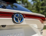 2021 Toyota Venza Hybrid XLE Badge Wallpapers 150x120