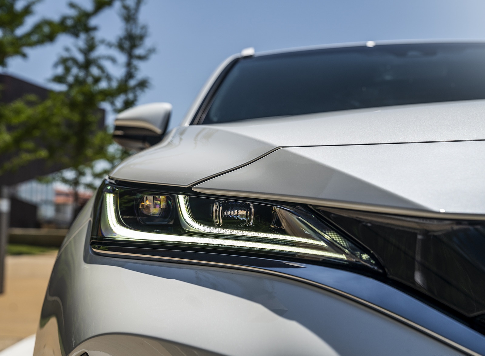 2021 Toyota Venza Hybrid XLE Headlight Wallpapers #11 of 35