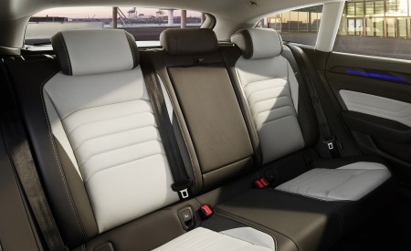 2021 Volkswagen Arteon Shooting Brake Elegance Interior Rear Seats Wallpapers 450x275 (32)