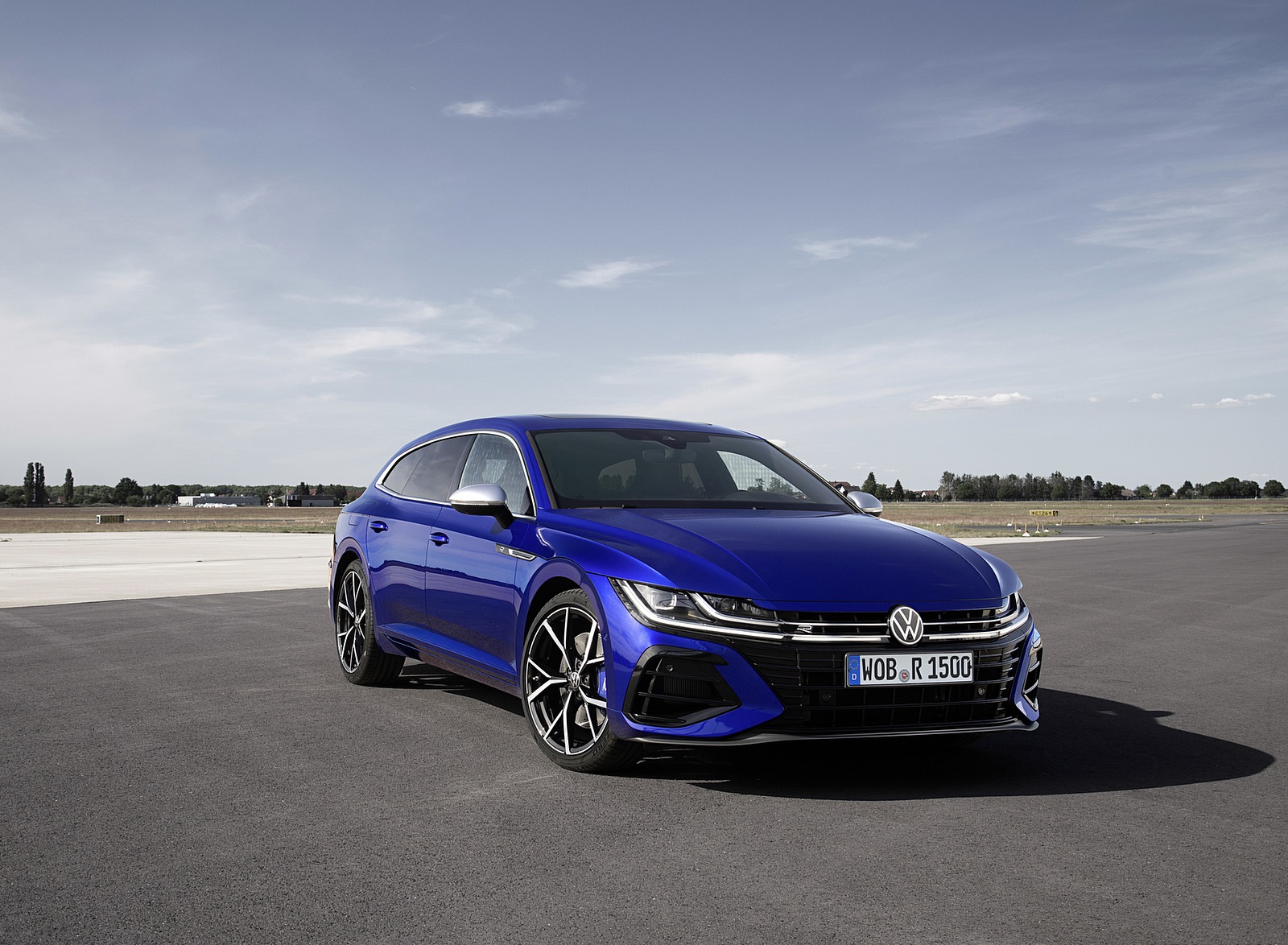 2021 Volkswagen Arteon Shooting Brake R Front Three-Quarter Wallpapers (6)