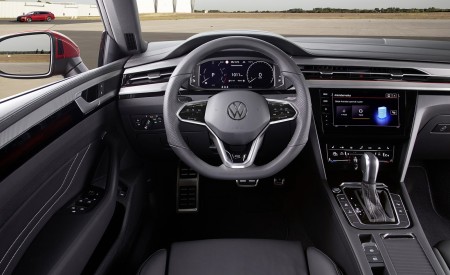 2021 Volkswagen Arteon Shooting Brake eHYBRID R-Line Interior Cockpit Wallpapers 450x275 (14)