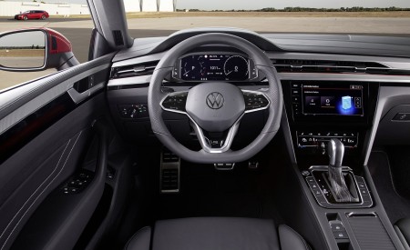 2021 Volkswagen Arteon Shooting Brake eHYBRID R-Line Interior Cockpit Wallpapers 450x275 (15)