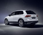 2021 Volkswagen Tiguan Plug-In Hybrid Rear Three-Quarter Wallpapers 150x120