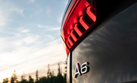 2020 Audi A6 allroad (US-Spec) Badge Wallpapers 450x275 (33)