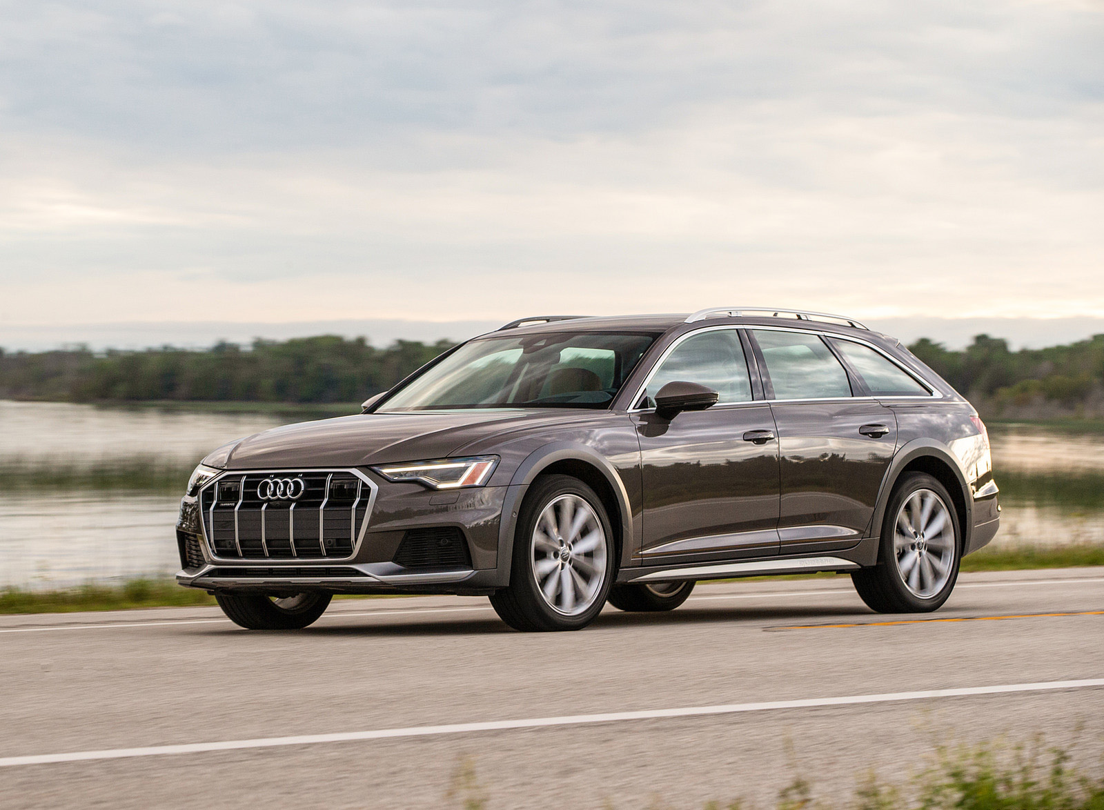 2020 Audi A6 allroad (US-Spec) Front Three-Quarter Wallpapers #8 of 50