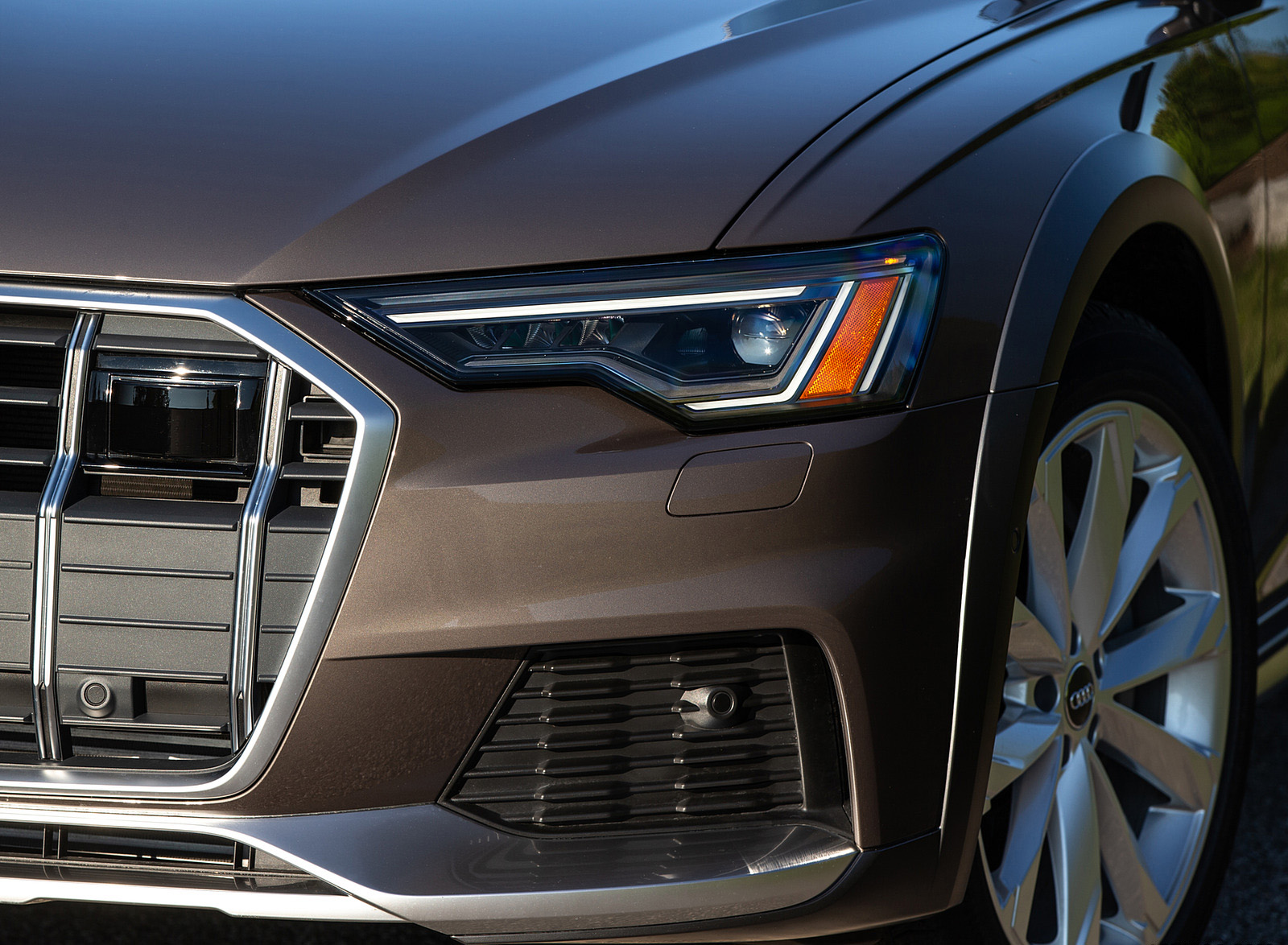 2020 Audi A6 allroad (US-Spec) Headlight Wallpapers #26 of 50